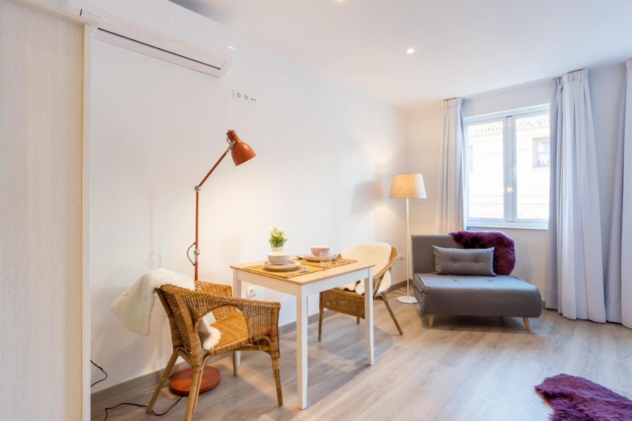 Sharingco Atarazanas Premium Loft VII Lägenhet Málaga Exteriör bild